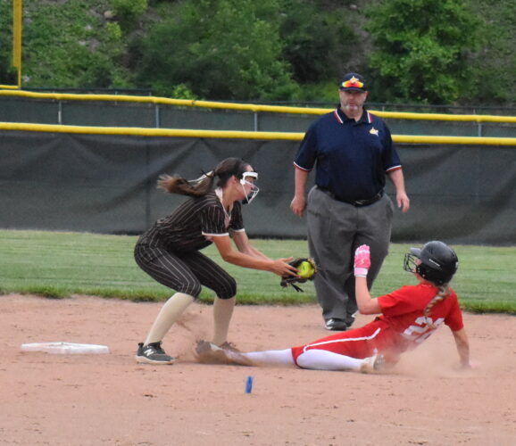 West Virginia Doubles Up Ohio In OVAC Softball, 4-2